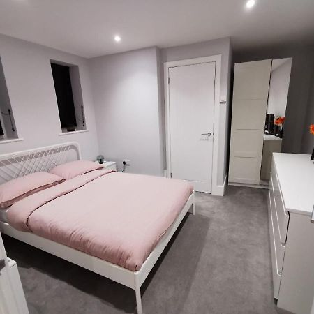 4 Sleeps And Travel Cot- Close To Beach And Restaurants Bournemouth Exterior foto
