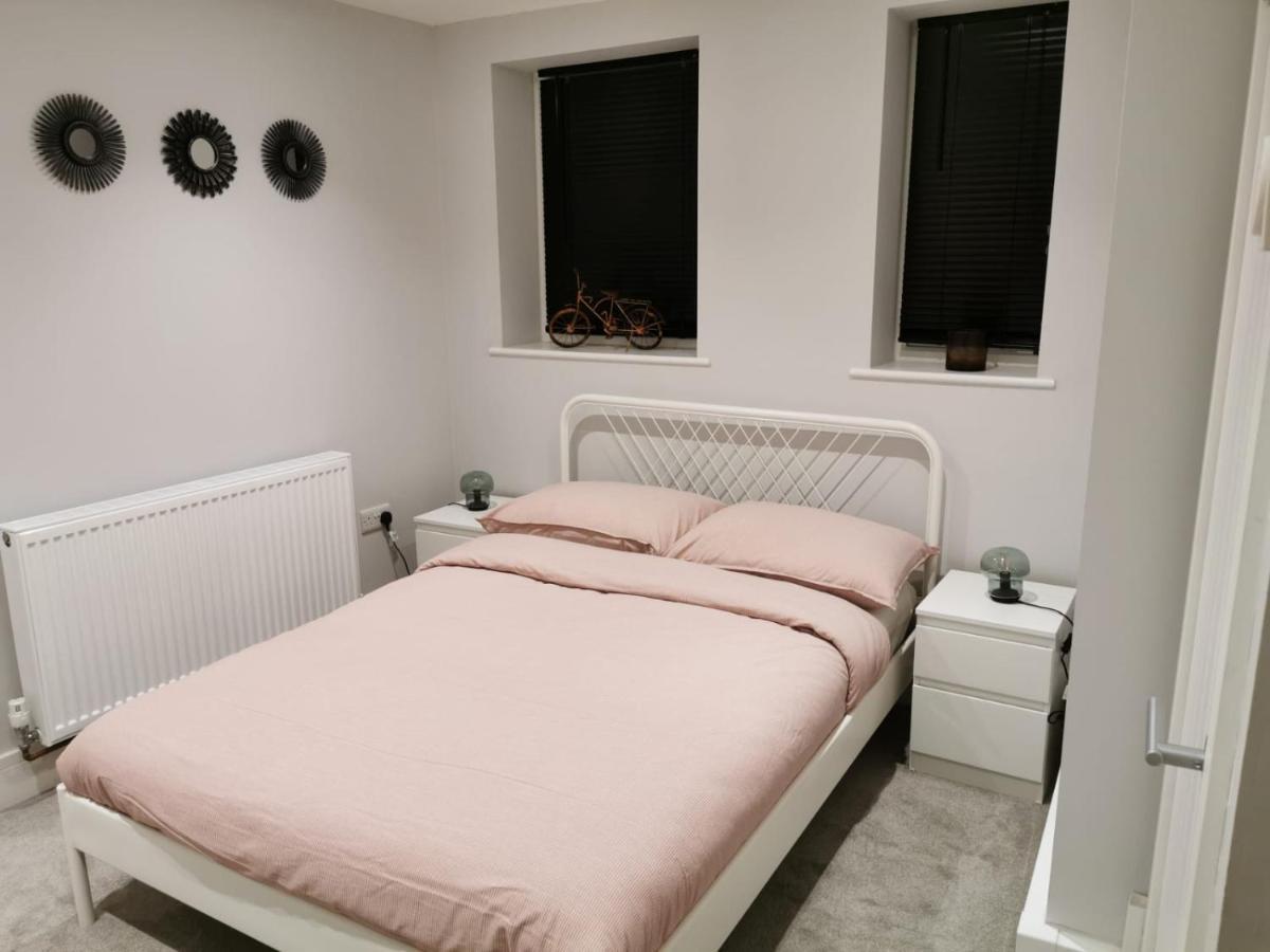 4 Sleeps And Travel Cot- Close To Beach And Restaurants Bournemouth Exterior foto
